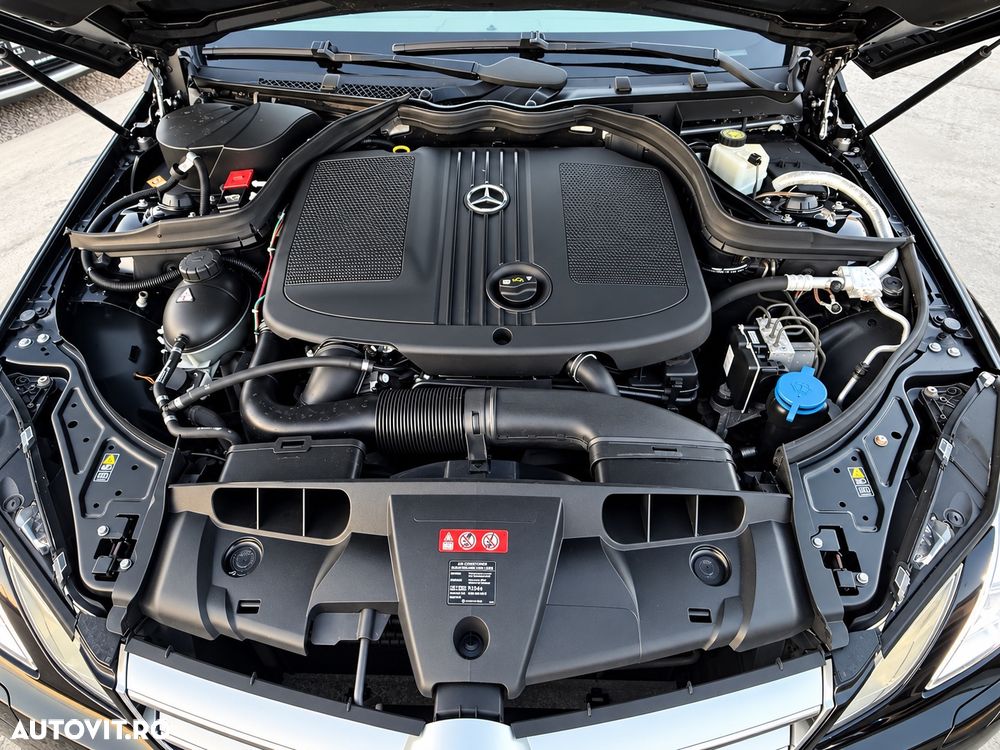 Mercedes-Benz E - 16