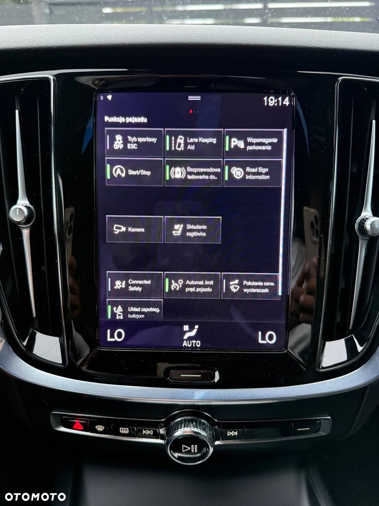 Volvo V60 B3 B Geartronic RDesign - 28