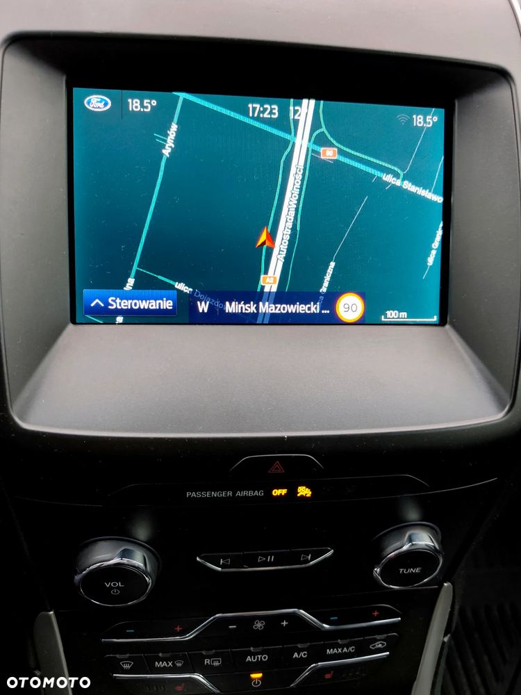 Ford Edge - 30