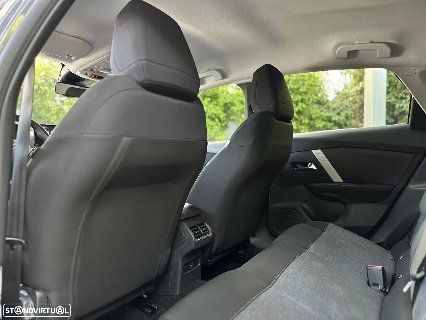 Citroën C4 1.2 PureTech Feel - 12