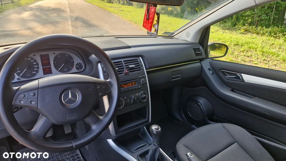 Mercedes-Benz Klasa B 180 CDI - 8