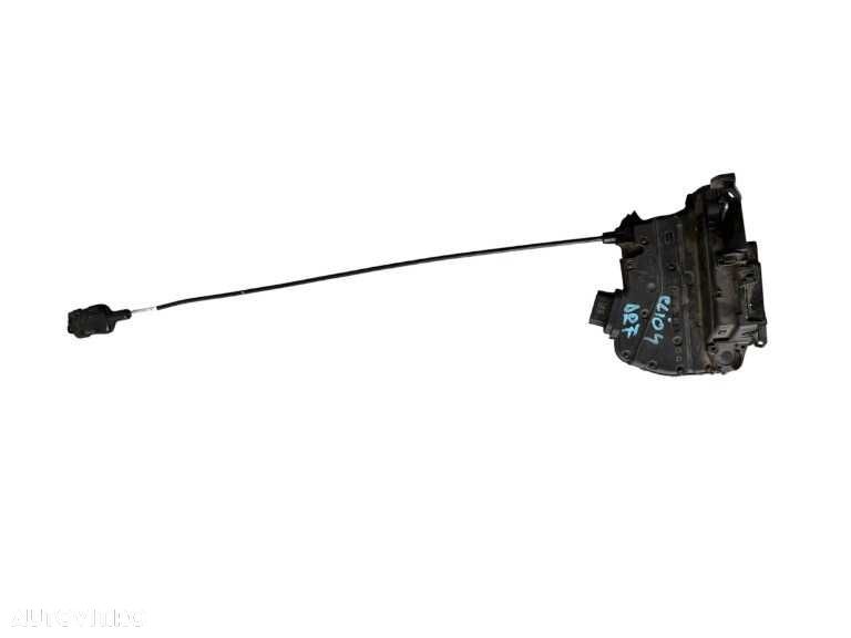 Broasca usa dreapta fata RENAULT CLIO 4 cod piesa 805024563r - 1