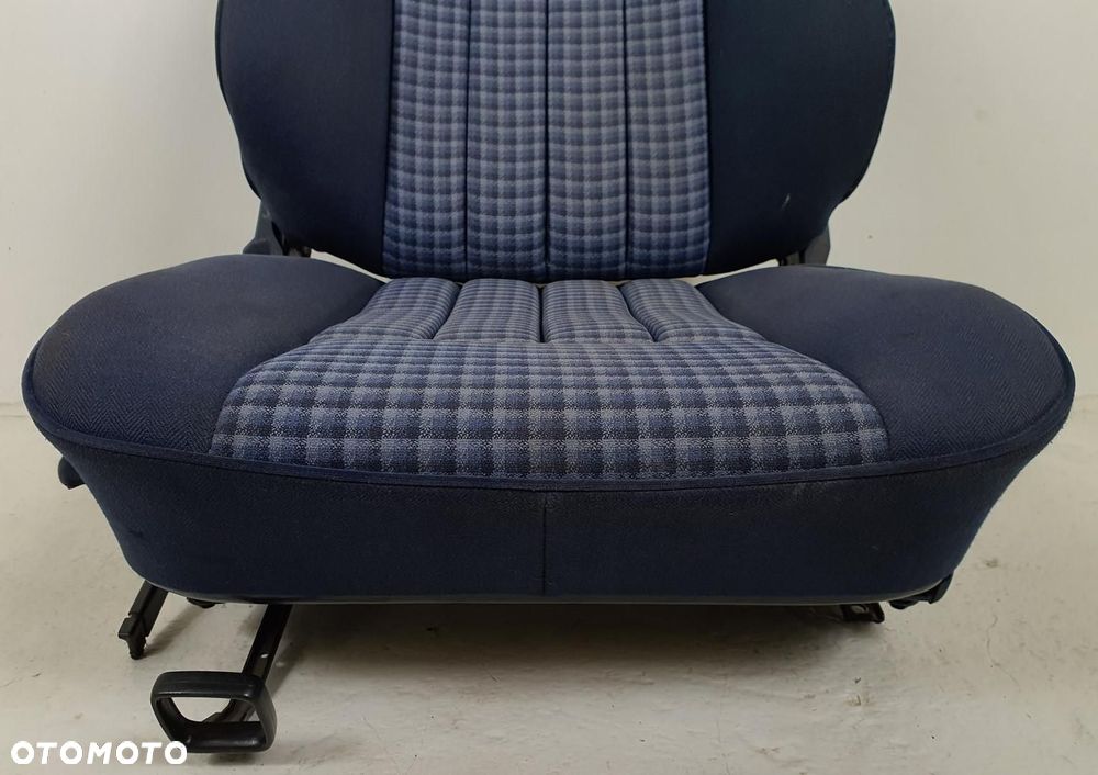 FOTEL KIEROWCY LEWY PRZÓD MERCEDES W124 EUROPA - 2