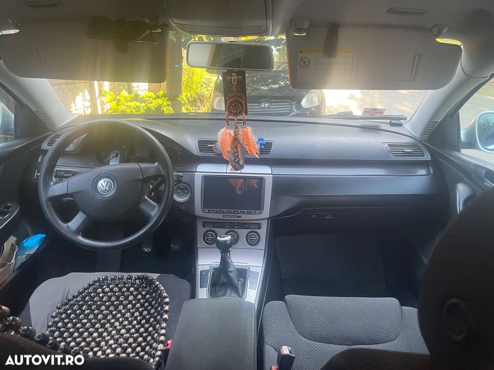 Volkswagen Passat 2.0 TDI Comfortline DPF - 1