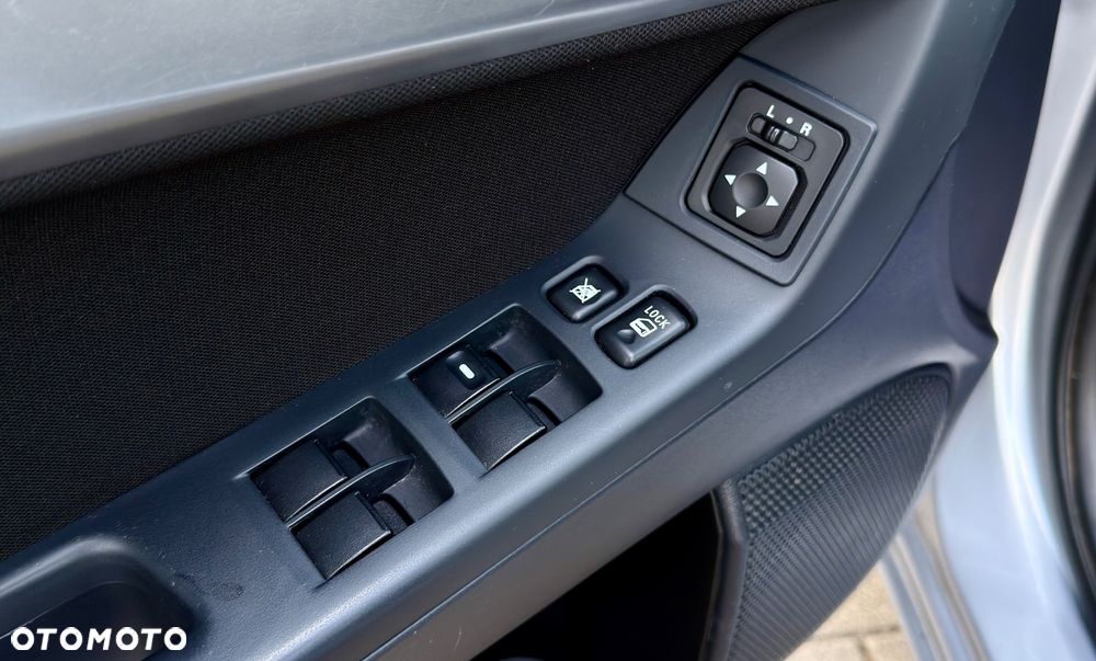 Mitsubishi Lancer 1.5 - 15