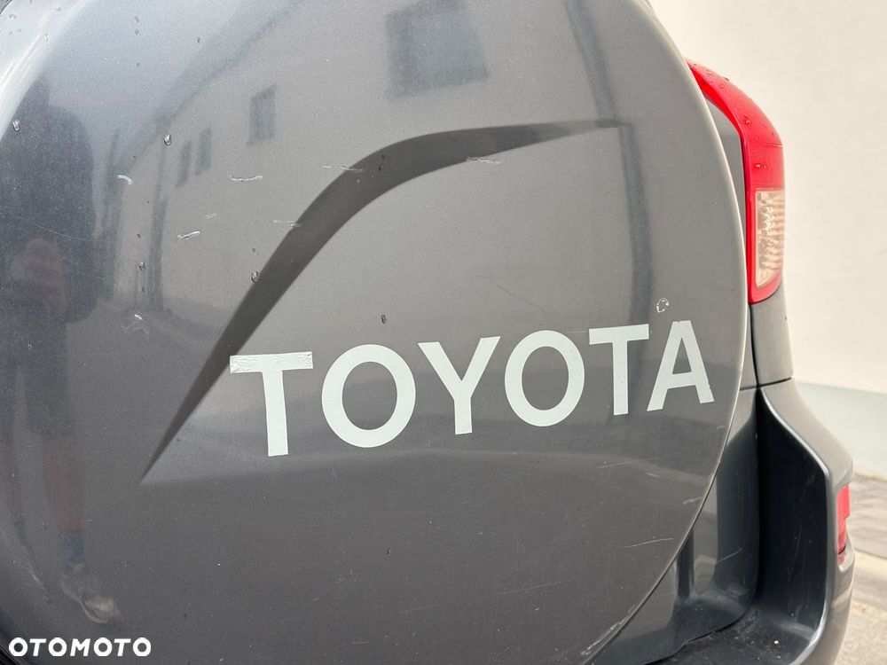 Toyota RAV4 2.2 D-4D 4x4 - 31