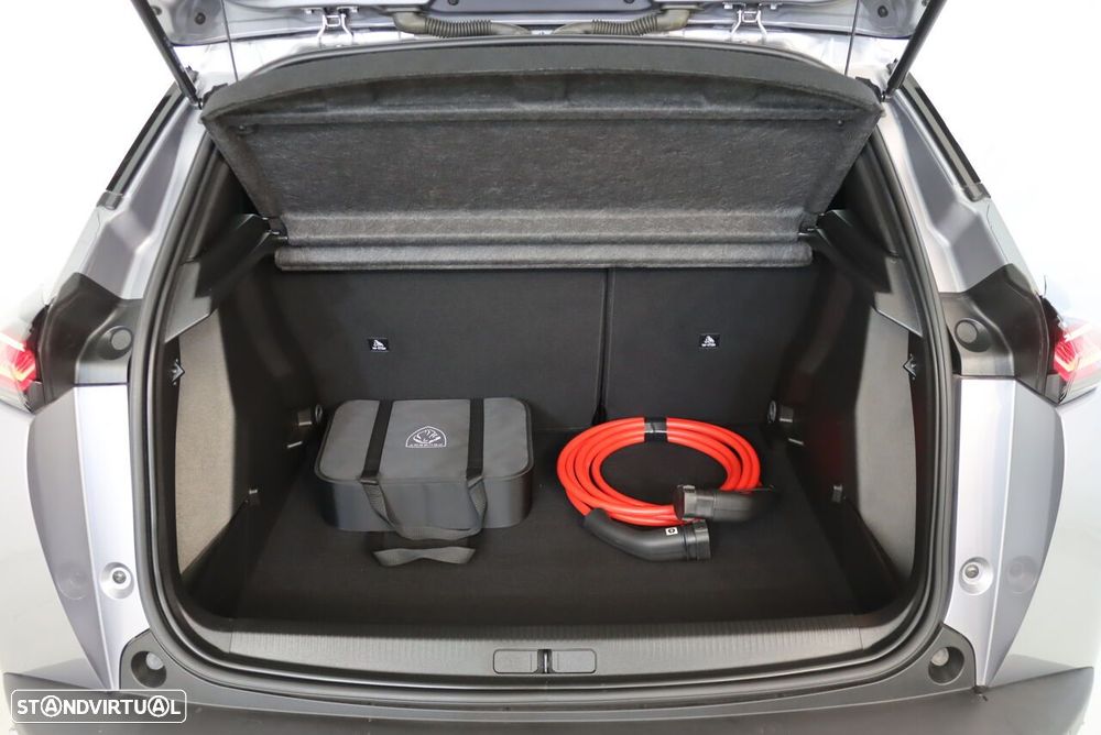 Peugeot e-2008 54 kWh Active - 6