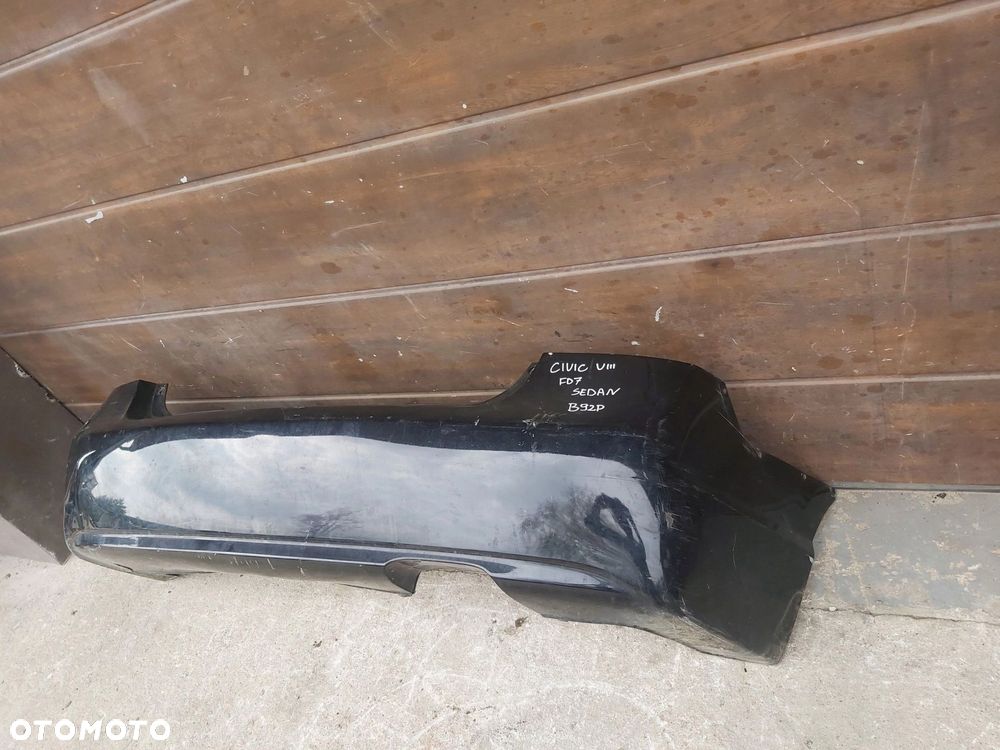Honda Civic VIII 8 sedan zderzak tył tylny SEDAN - 1