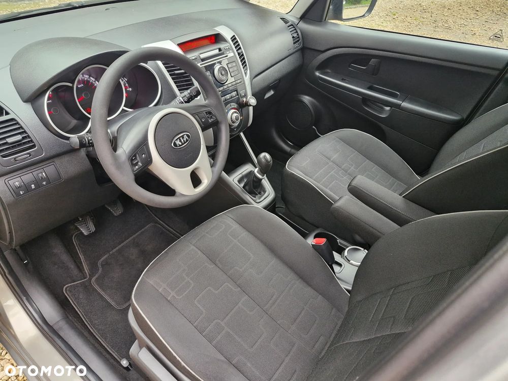 Kia Venga 1.6 CVVT Edition 7 - 6