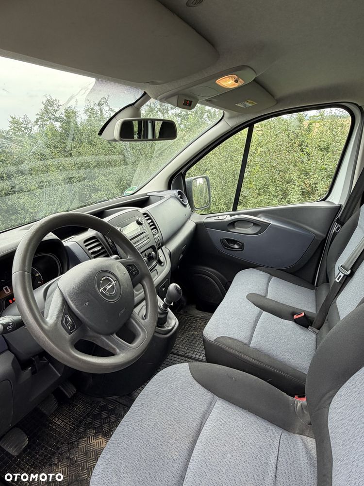 Opel Vivaro - 7