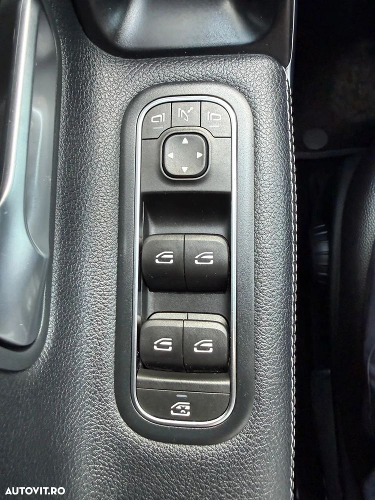 Mercedes-Benz A 180 d Sedan 7G-DCT Progressive - 26