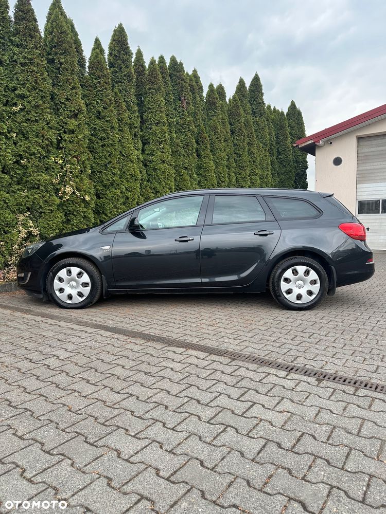 Opel Astra 1.7 CDTI DPF ecoFLEX TourerStart/Stop 105g Exklusiv - 6