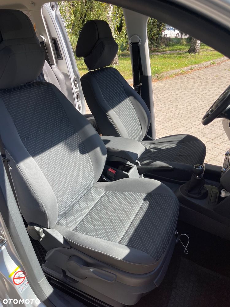 Volkswagen Caddy 1.6 TDI Comfortline - 8