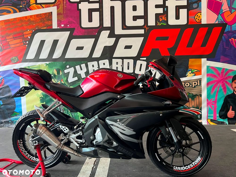 Yamaha YZF - 4