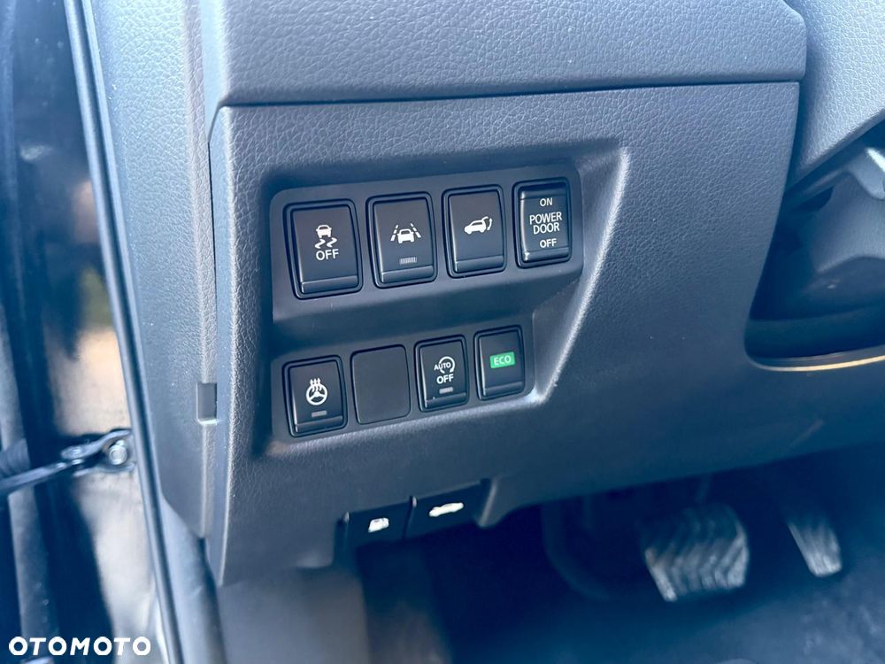 Nissan X-Trail 2.0 dCi Tekna 4WD Xtronic - 14