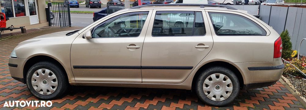 Skoda Octavia 2.0 FSI 4x4 - 2