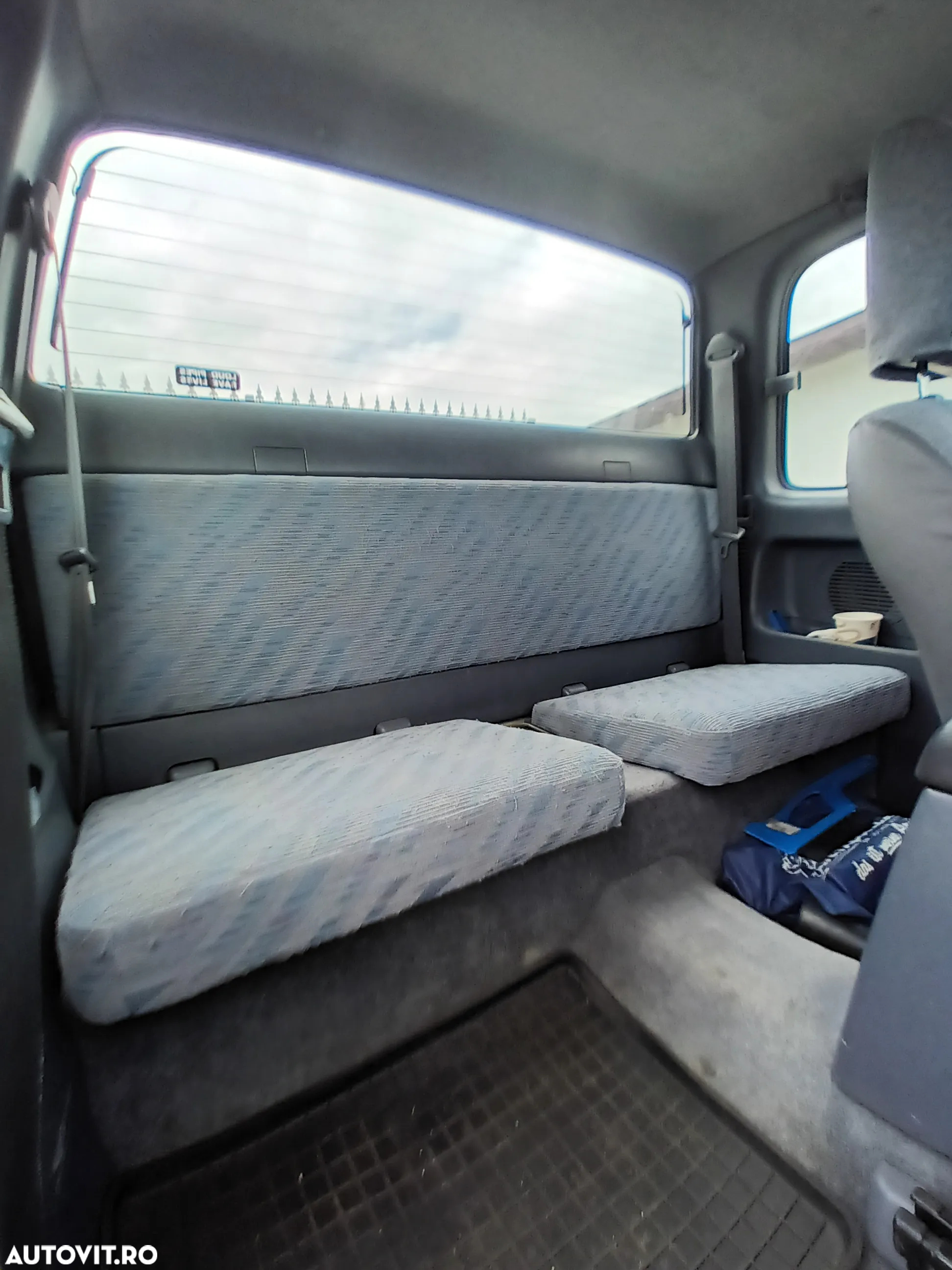 Toyota Hilux - 5