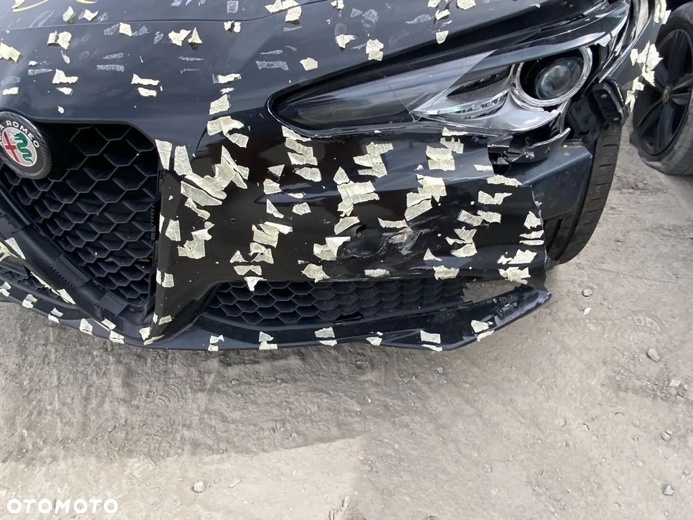 Alfa Romeo Giulia - 9