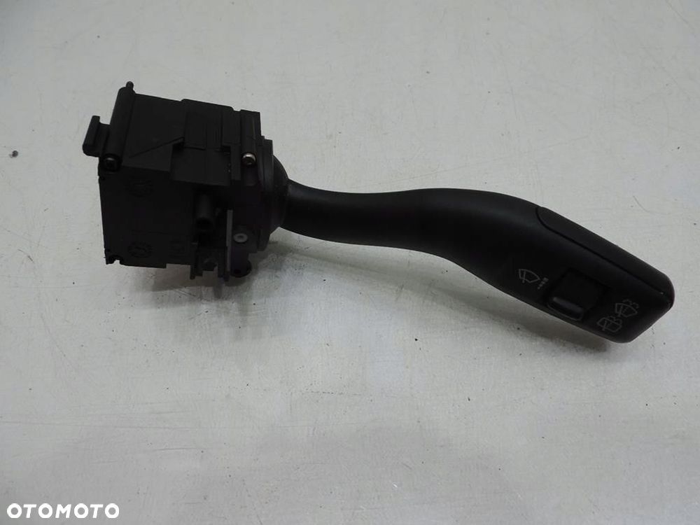 PRZEŁĄCZNIK WYCIERACZEK AUDI A6 C6 4E0953503A - 1