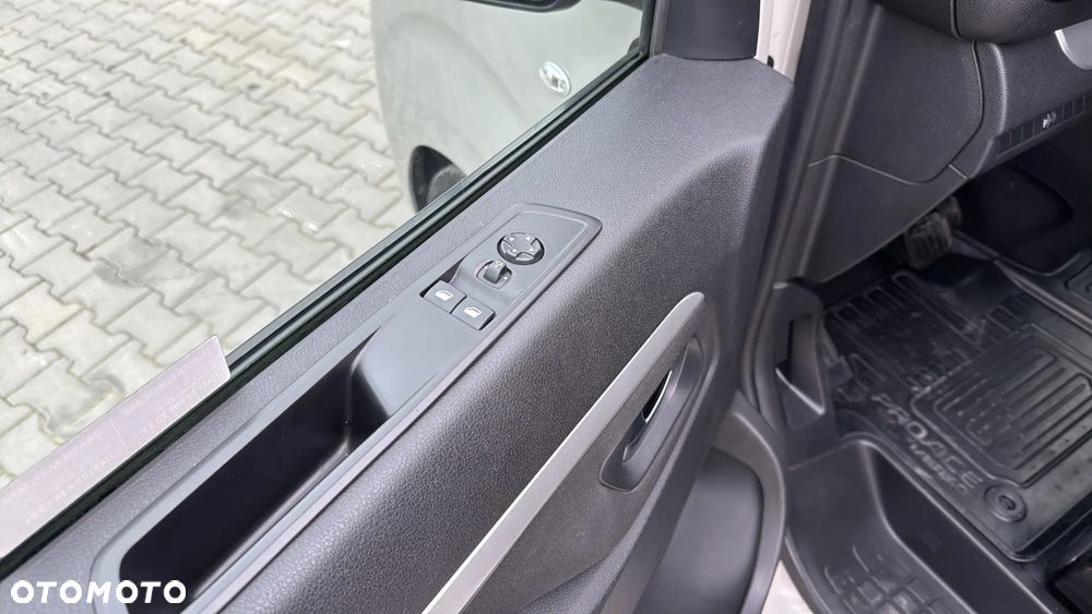 Toyota Proace Verso 2.0 D4-D Long Family - 11