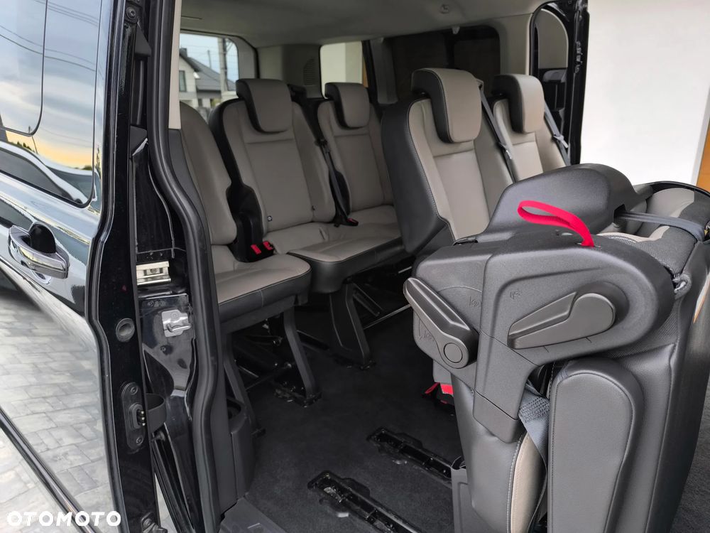 Ford Tourneo Custom 2.0 EcoBlue L2 Titanium - 15