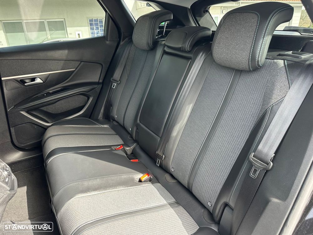 Peugeot 3008 1.5 BlueHDi Allure - 16