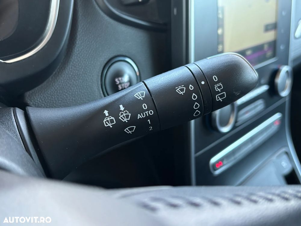 Renault Grand Scenic - 20