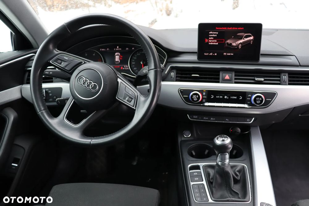 Audi A4 Avant 2.0 TDI DPF clean diesel S line Sportpaket - 6