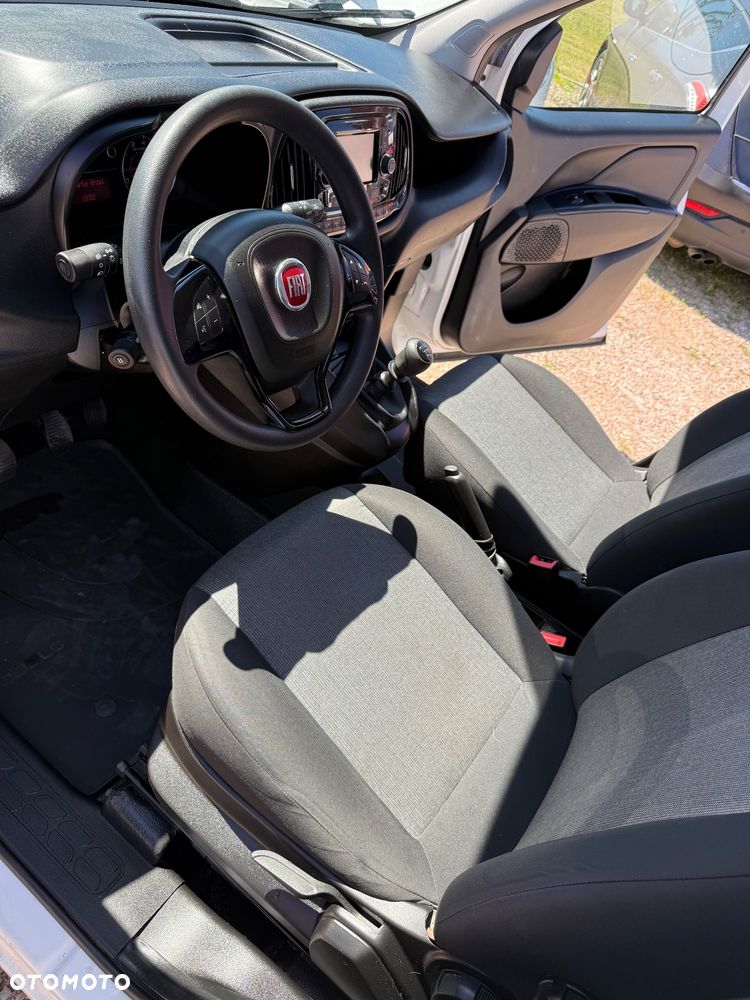 Fiat ZAREJESTROWANY DOBLO MAXI 1.4 TJET 120 KM NOWY GAZ LPG MAŁY PRZEBIEG OKAZJA - 9