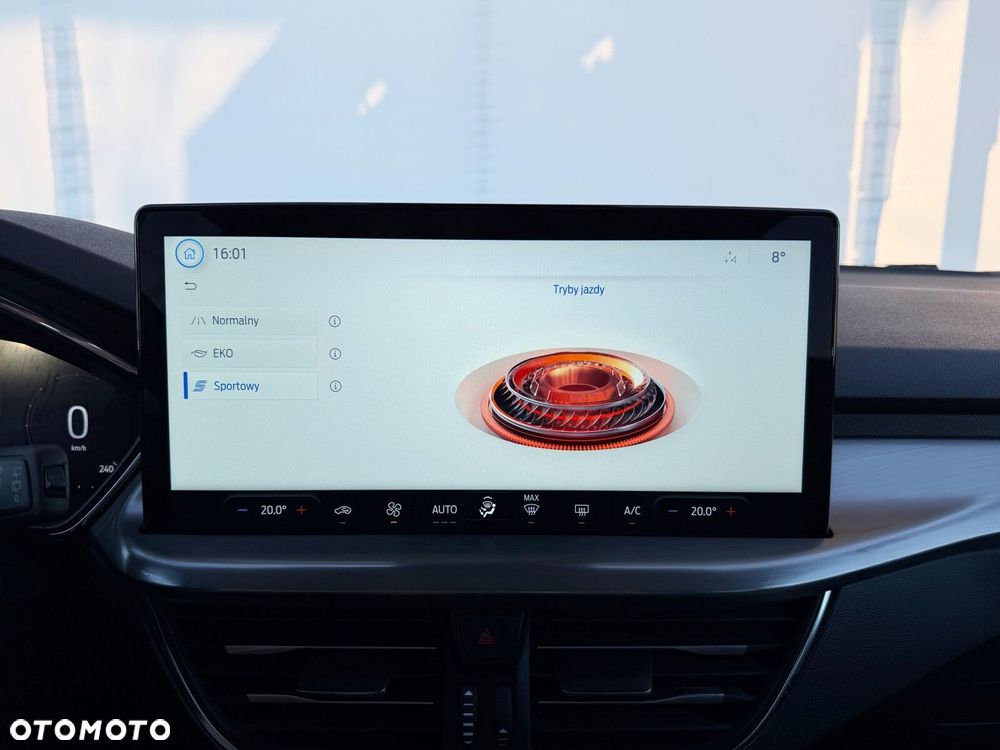 Ford Focus 1.5 EcoBlue Titanium X - 24