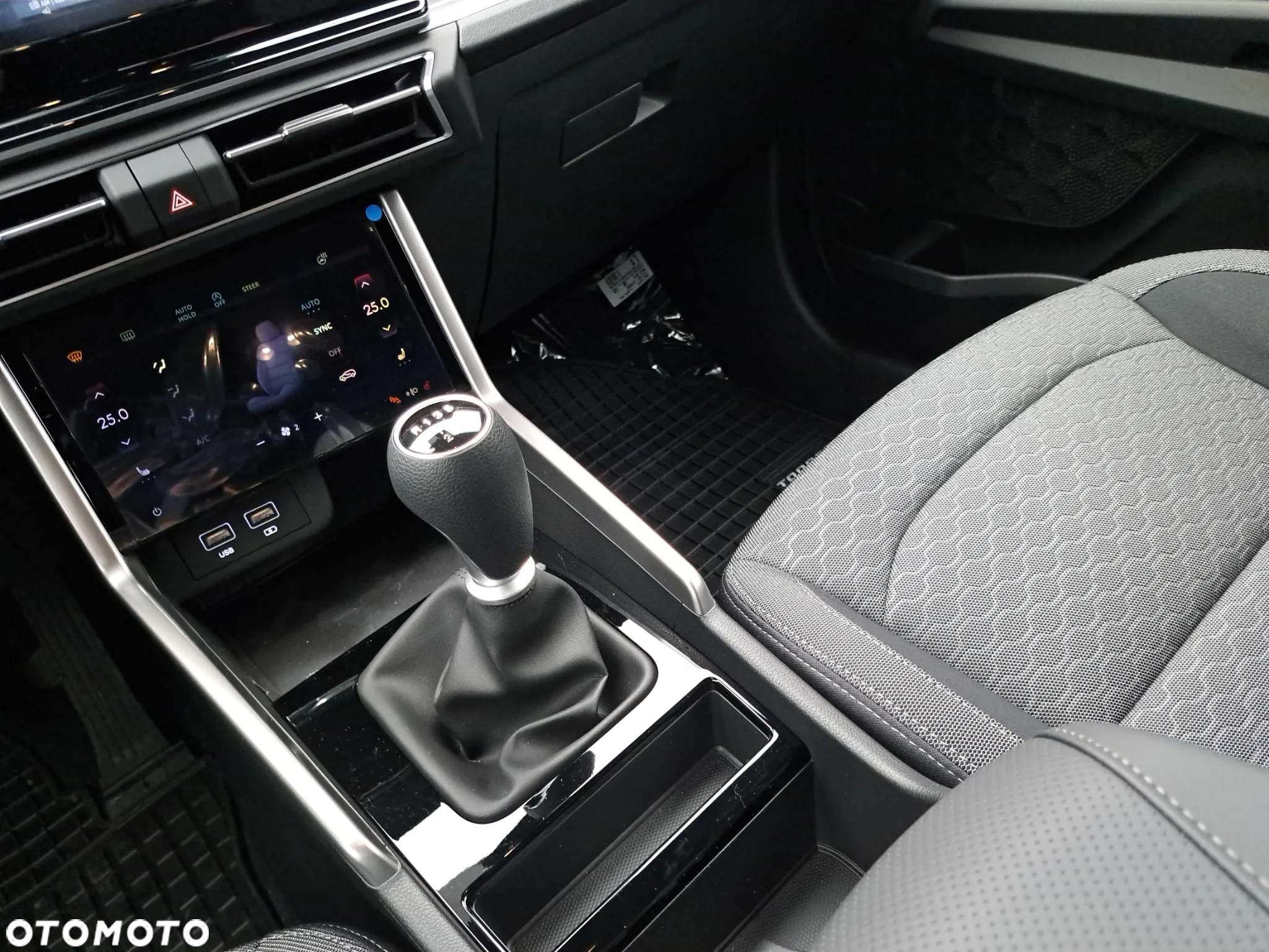 SsangYong/KGM Torres 1.5 T-GDI Joy - 14