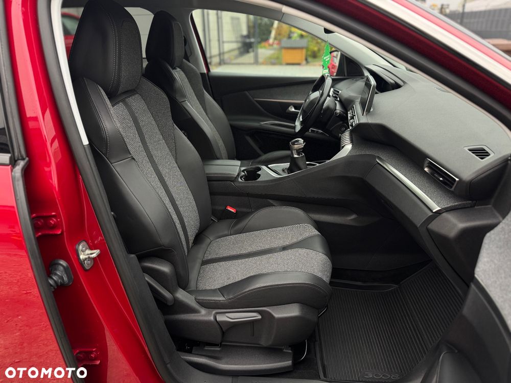 Peugeot 3008 - 15