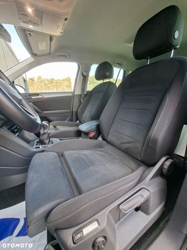 Volkswagen Tiguan - 11