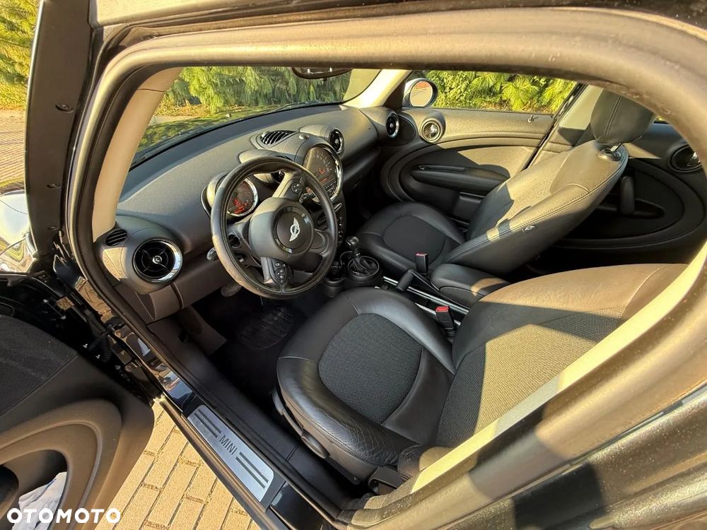 MINI Countryman Cooper D - 24