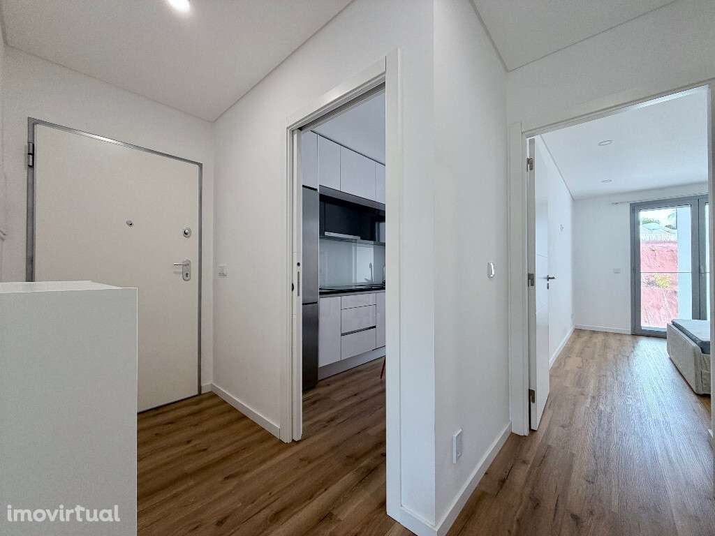 Apartamento T1 com garagem em zona da  Quinta da Maia - Grande imagem: 2/14