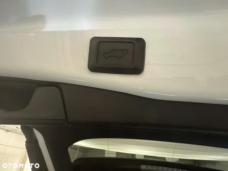 Toyota RAV4 2.5 Hybrid Selection 4x4 - 24
