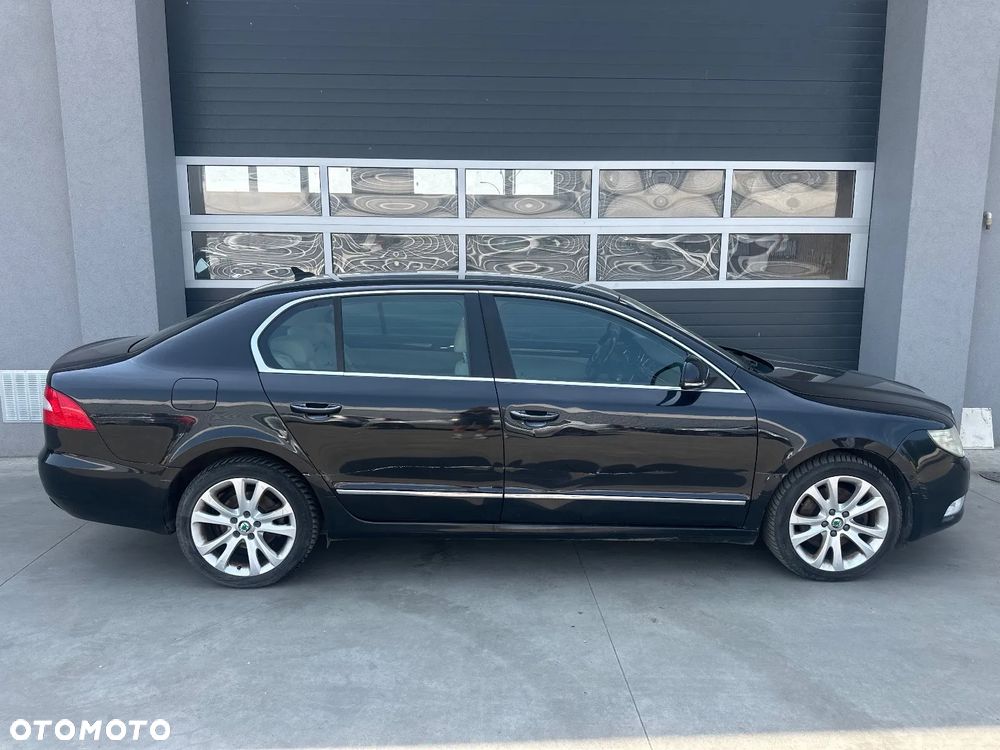 Skoda Superb 2.0 TDI Elegance - 7