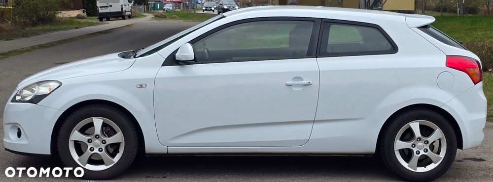 Kia Ceed 1.6 CVVT LX - 3