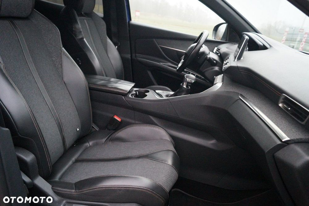Peugeot 3008 - 16