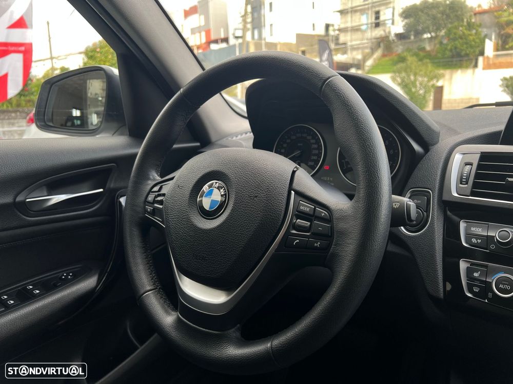 BMW 118 i Line Sport Auto - 23