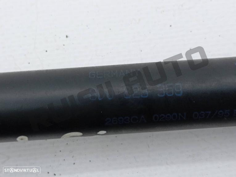 Amortecedor Capot 8d082_3359 Audi A4 B5 (8d) [1994_2001] 1.6 - 3