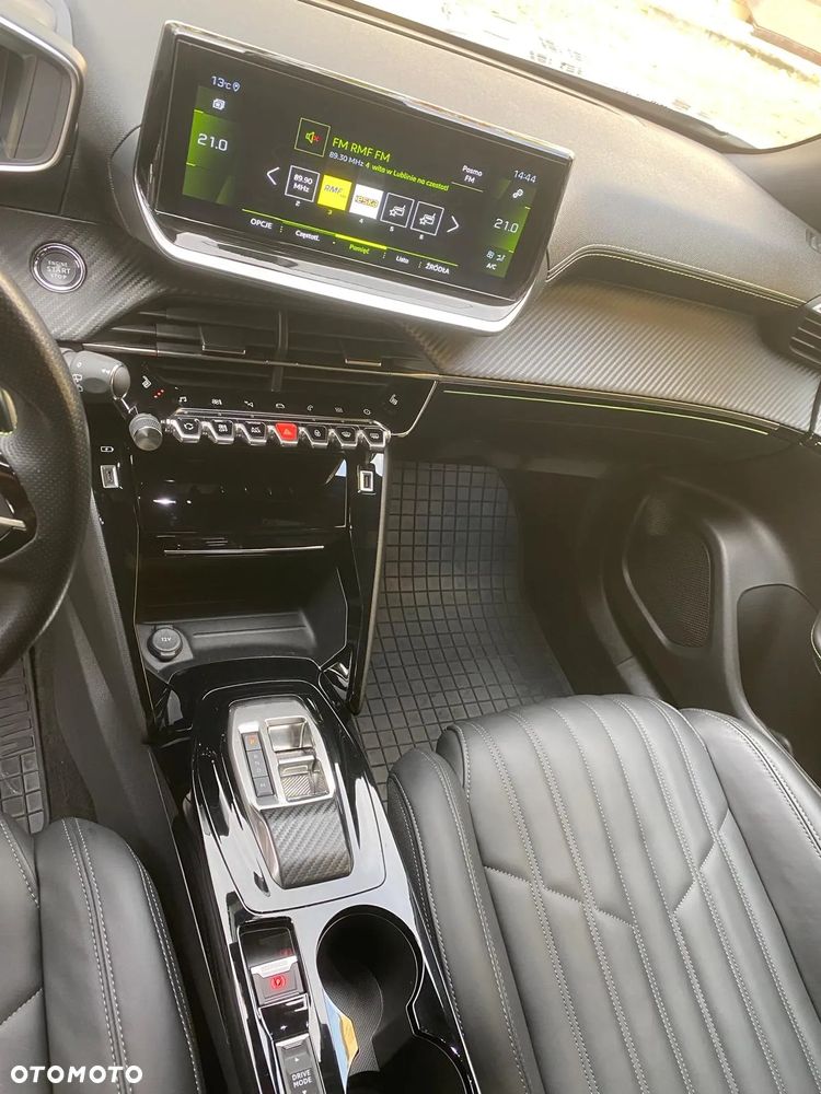 Peugeot 2008 1.2 PureTech GT Line S&S EAT8 - 19