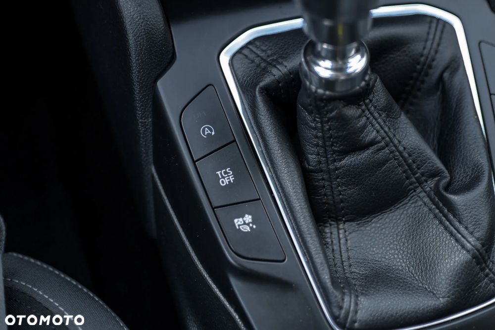 Ford Focus 1.0 EcoBoost Titanium ASS - 27