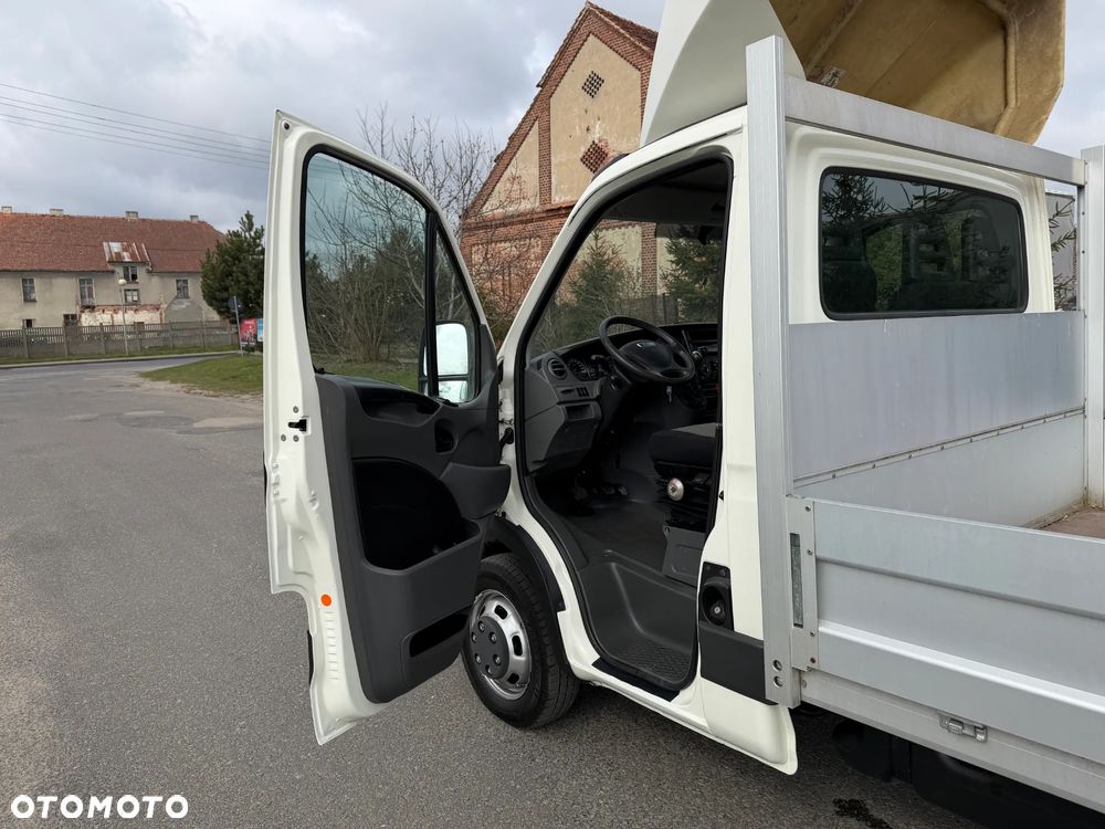 Iveco 35C15 * 3.0 / 150KM * Skrzyniowy * Rozstaw osi: 4.1m * Koła bliźniacze * Rama do zabudowy * - 23