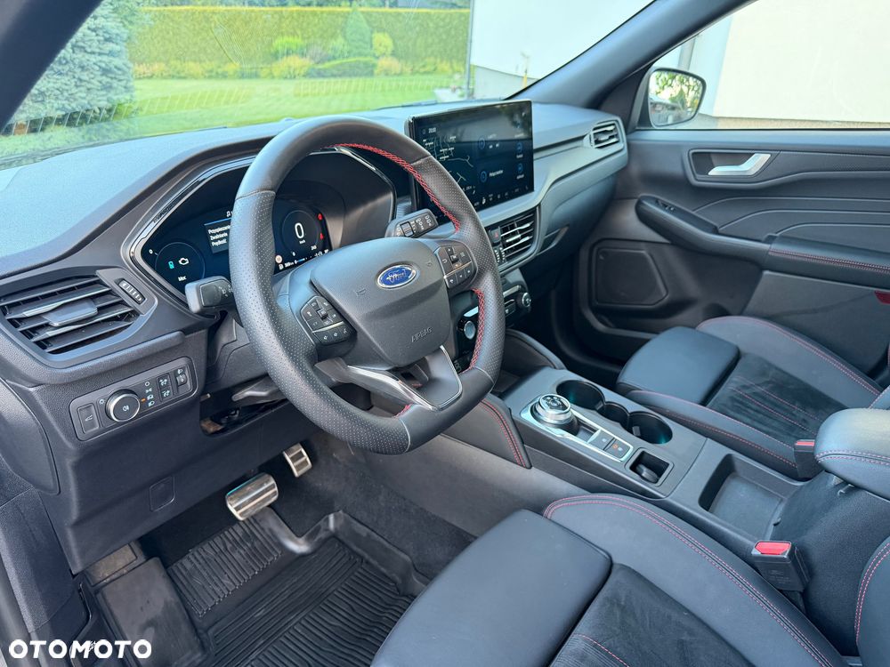 Ford Kuga 2.5 FHEV FWD ST-Line X - 8