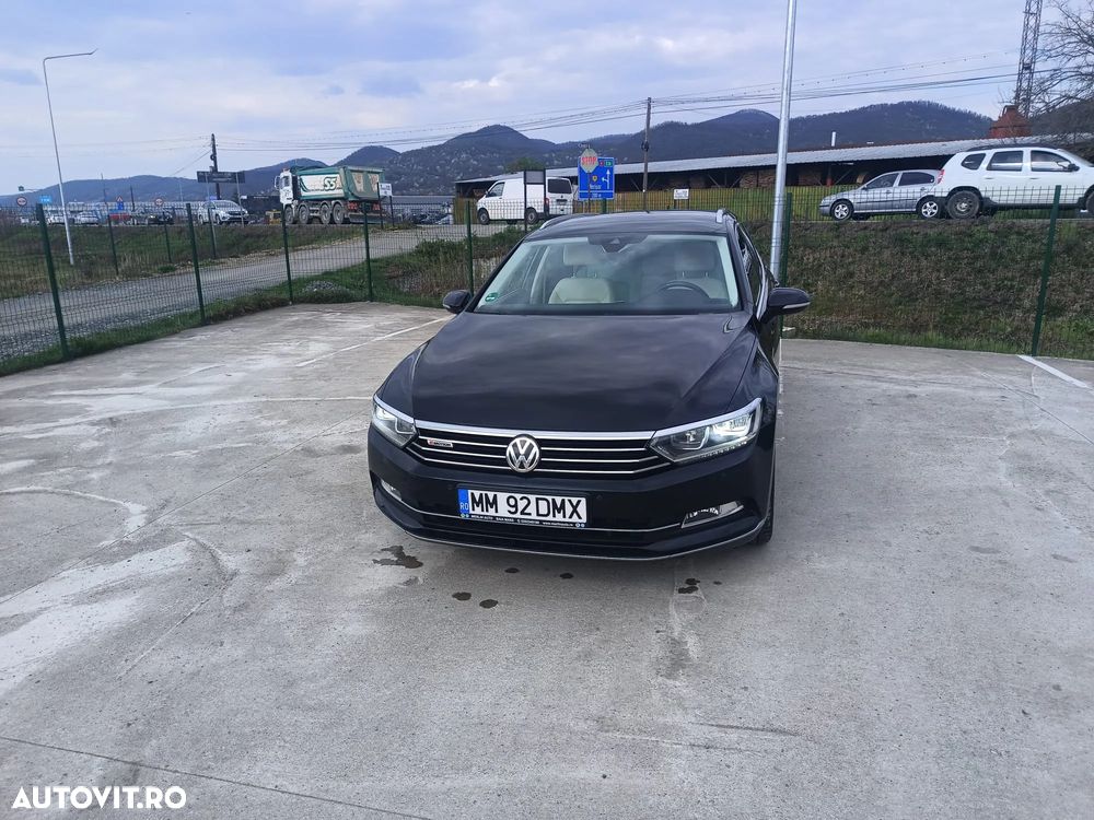 Volkswagen Passat 2.0 TDI DSG Highline - 3