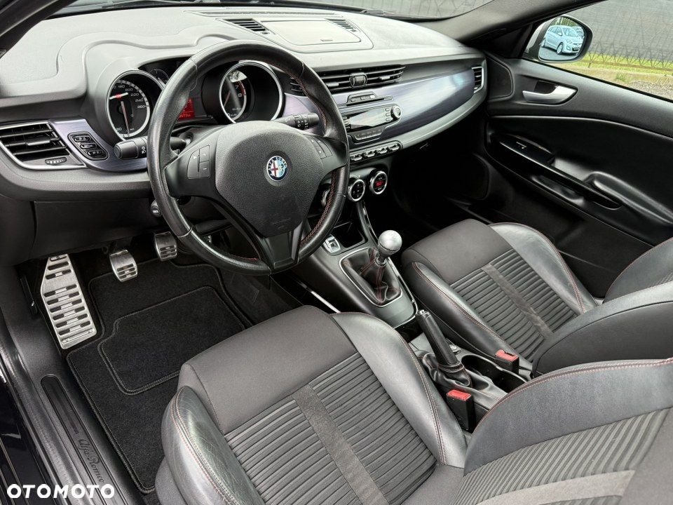 Alfa Romeo Giulietta 1.4 TB MultiAir Distinctive - 16