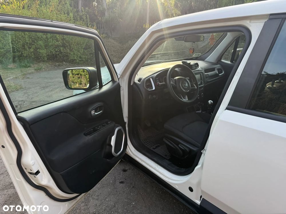 Jeep Renegade 1.0 GSE T3 Turbo Sport FWD S&S - 5
