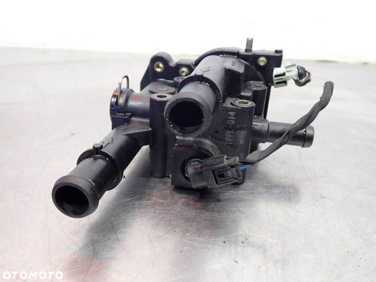 OBUDOWA TERMOSTATU CHEVROLET CRUZE I LIFT - 6