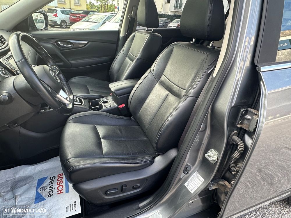 Nissan X-Trail 1.7 dCi Tekna 7L CVT - 17